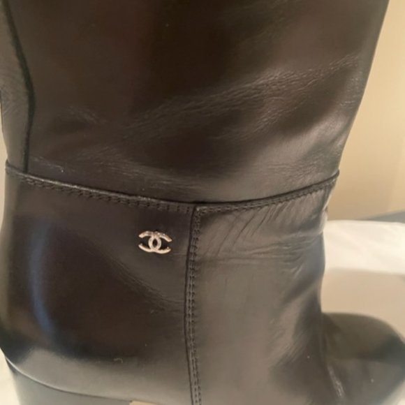 CHANEL Boots - Picture 7 of 16
